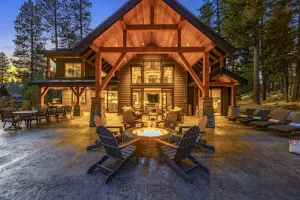 Image of 5-Star Mnt Luxury 4 En Suites Overlooking Rope Rider + 365 Luxe Benefits