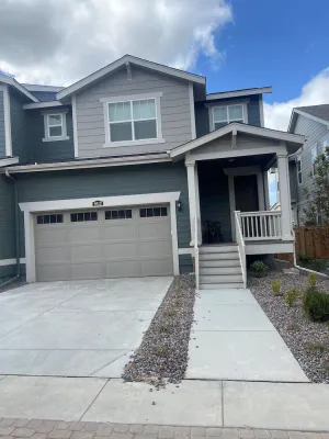 Image of Beautiful 2022 Constructed Patio Home. Sleeps up to 6 people. 10mins DIA Airport