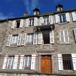 Image of APARTMENT IN THE HEART OF THE MOUNTAINS OF CENTRAL SOLID