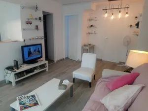 Image of Joli Appartement en Banlieue 20 Minutes de Paris, Classée Monument Historiqu