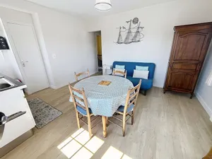Image of Appartement cosy à 100m de la plage et des commerces, centre de Jullouville - FR-1-361-37