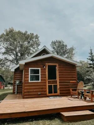 Image of Cabin 6-The Loon's Nest at Sunset Pines Resort