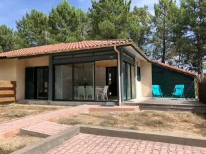 Image of Pretty house with double terrace near the ocean