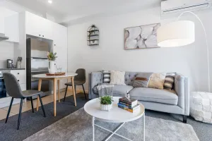 Image of Cozy 1 bedder in St Kilda with Balcony
