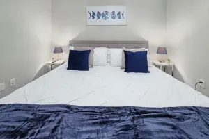 Image of Piece of NoDa⭐️FreeParking⭐️KingBed⭐️SmartTVs⭐️1GBWifi