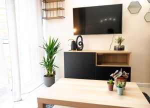 Image of Renovated studio with terrace, 500 meters from the center and shops