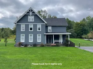 Image of The Hartman’s get away. <br> Perfect for Baseball Families!