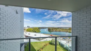 Image of Modern one bedroom apartment with a central location.