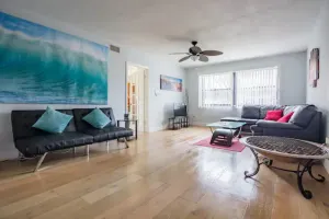 Image of Nicole's Cozy Floridian Getaway