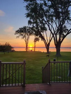 Image of Beautiful Sunrises and Lakefront Views!