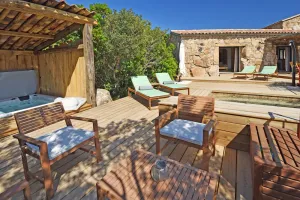 Image of BERGERIE STONE HOUSE - HEATED PRIVATE SWIMMING POOL IN Piattata