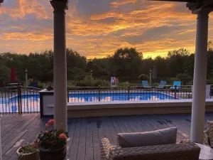 Image of Ultimate Family Retreat:10-Acre, Heated Pool, Hot Tub & More