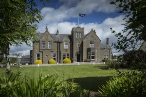 Image of Victorian Mansion, fully refurbished, sleeps 24 guests in 12  ensuite bedrooms