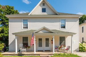 Image of Downtown Petoskey location,  blocks from shopping and dining. Clean and Cozy!