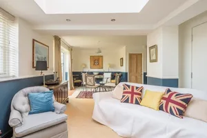 Image of Stunning 3 Bedroom Home with Terrace & Parking