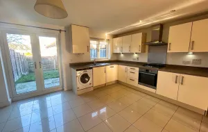 Image of Taplow Stunning Four Bedroom Townhouse
