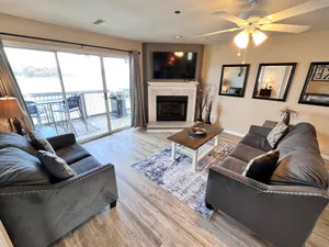 Image of SUNSET VIEW FOR MILES! Main Channel 2 Bed, 2 Bath-Sleeps 6- VERY CLEAN!