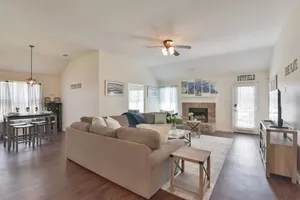 Image of ★ Modern Sports Theme Getaway near AT&T & BLD★