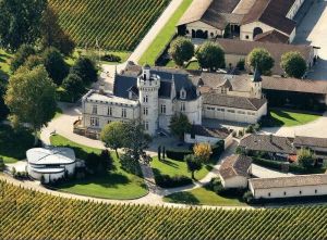 Image of LUXURY STONE HOUSE IN THE HEART OF THE BORDEAUX VINEYARDS