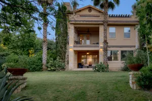 Image of Spacious house with beautiful Lake Travis views!!