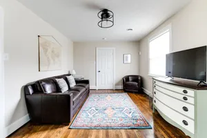 Image of RVA Cottage Cozy & Spacious Near Downtown