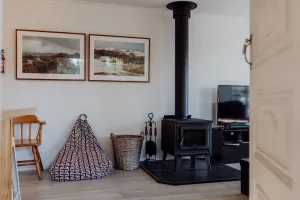 Image of Cedar House ~ Family Fun!