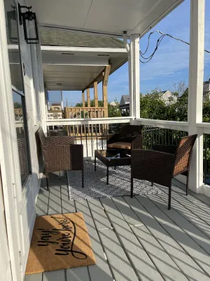 Image of NEWLY RENOVATED FAMILY SHORE HOUSE