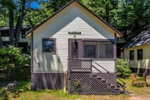 Image of Loon Lodge