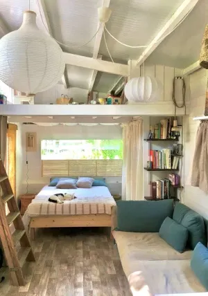 Image of Tiny House La Cabane nestled under the trees 5 minutes from the beach