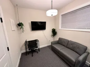 Image of L303 · The Lack - Queen Suite - B03
