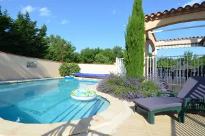 Image of Bright villa, swimming pool, large private garden.