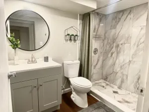 Image of Hampton Hideaway - Prime STL Location 1BR \/ 1BA