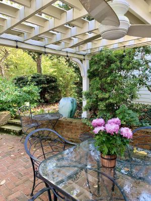 Image of Charmingly renovated historic Canal House on C&O along Potomac close to Antietam