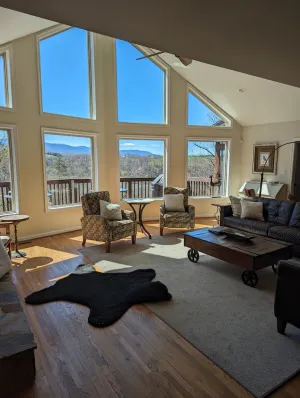 Image of 3 KING Master Suites ~ Dog Friendly ~ 1 pm Ckout ~ Hiking ~ Firepit ~ VIEWS!