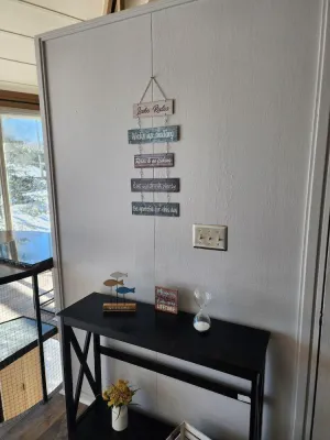 Image of Lakefront Getaway!
