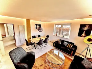 Image of Apartment '4 Deluxe' with Wi-Fi and Air Conditioning