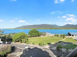 Image of 3 BEDROOM CBD WATERFRONT LUXURY APARTMENT