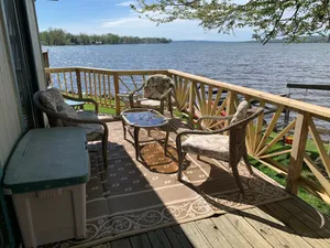 Image of Chautauqua lakefront cottage🐠GREAT LOCATION 🐠Pet friendly