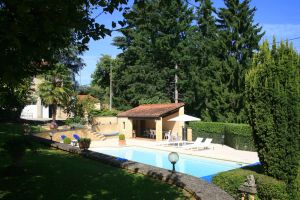 Image of For rent small country house located in the heart of p. black