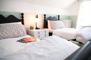 Image of ✨Family Retreat in the Heart of Town! 4BR Charm, Ideal for Memorable Getaways🧚