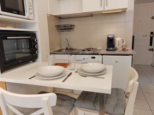 Image of Elegant studio - Private parking - Close to transport Lyon 8