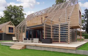 Image of Haus 8
