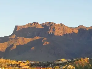 Image of Gold Canyon Getaway - 4 bed House with Heated Pool and Stunning Mountain Vistas