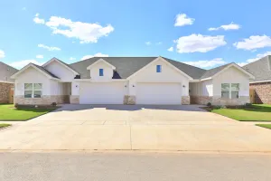 Image of King Bed - Country Modern Farmhouse Abilene - Sleeps 18 close to Dyess AFB