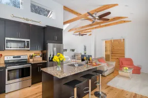Image of Loft Bliss! Relaxing, inviting and therapeutic. The perfect roamntic getaway!