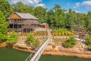 Image of Ducktail Pointe: 5  BR, 3  BA House in Houston, Sleeps 14