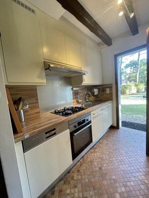 Image of Villa proche lac calme avec jardin clos WIFI- 333867