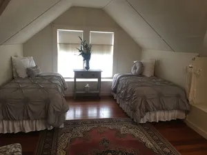 Image of Sleeps 4, shared bath