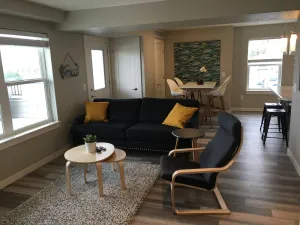 Image of Bright and Modern 2 bedroom apartment with an AMAZING deck!!!