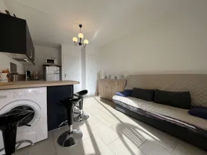 Image of Studio cabine avec piscine, 4 couchages, Gruissan - FR-1-229-60